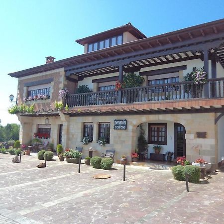 Pension Castio Santillana del Mar Extérieur photo